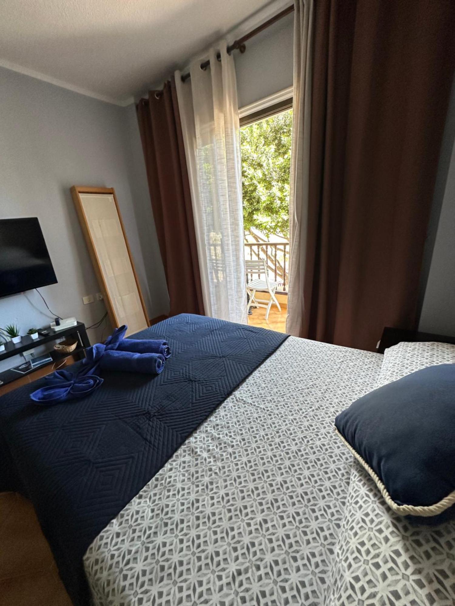 Tenerife Beach Front & Sea View Los Cristianos  Luaran gambar